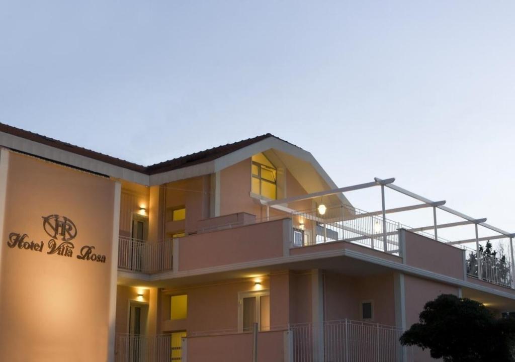 Beyou Hotel Villa Rosa Ричоне Екстериор снимка
