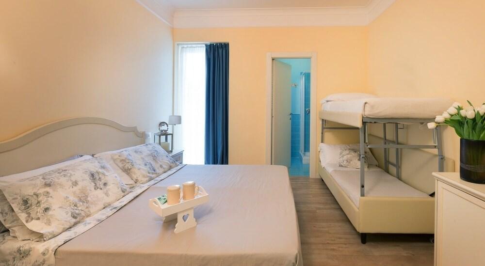 Beyou Hotel Villa Rosa Ричоне Екстериор снимка
