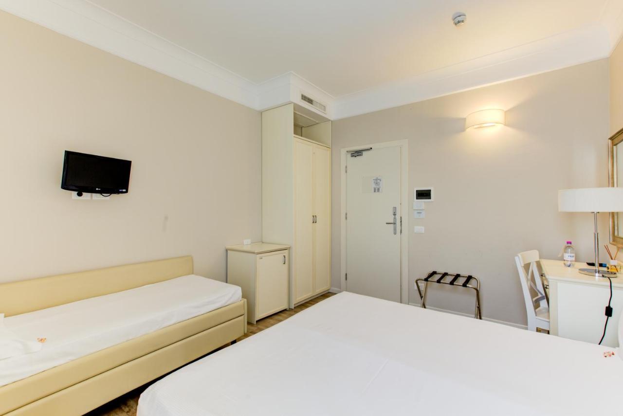 Beyou Hotel Villa Rosa Ричоне Екстериор снимка