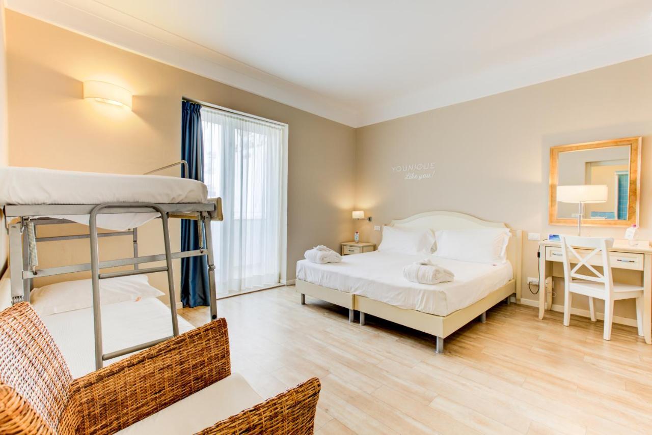 Beyou Hotel Villa Rosa Ричоне Екстериор снимка