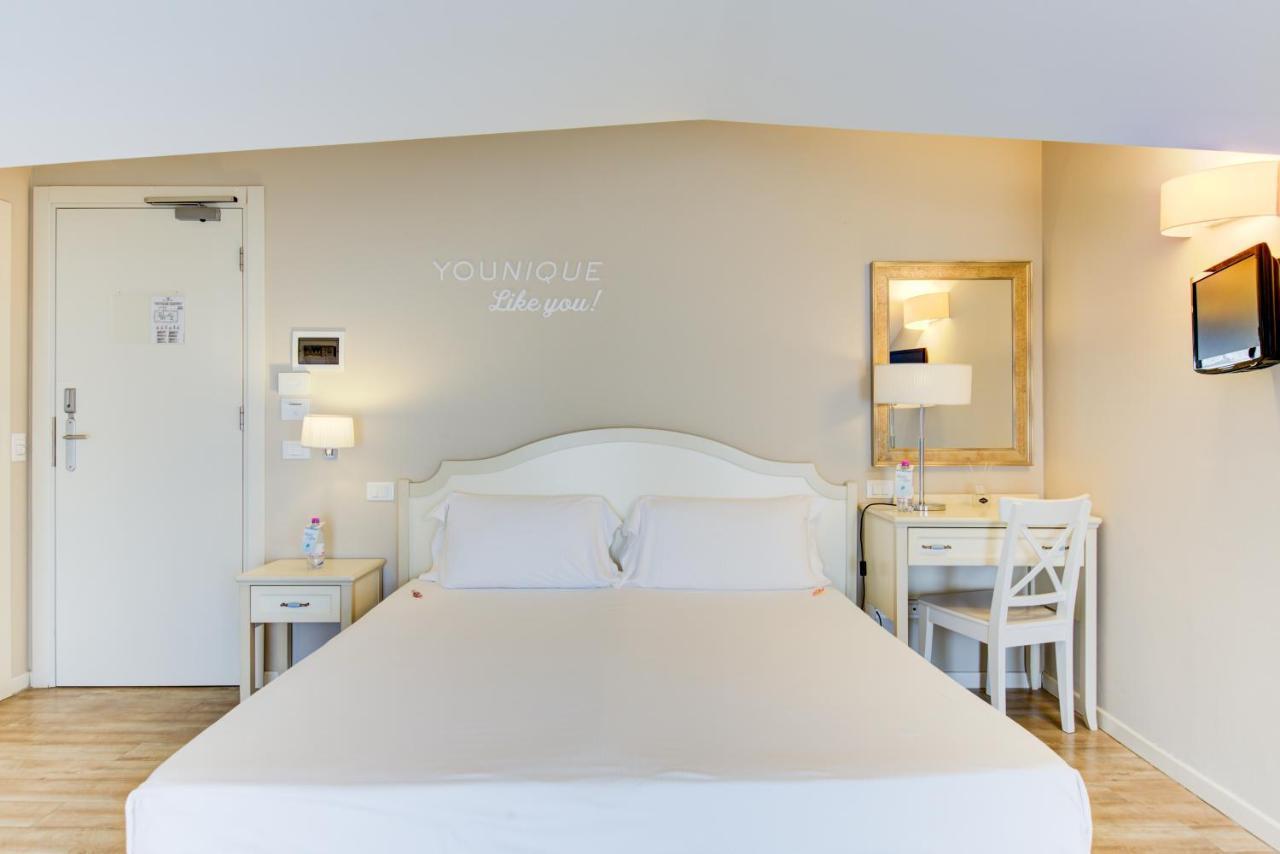 Beyou Hotel Villa Rosa Ричоне Екстериор снимка