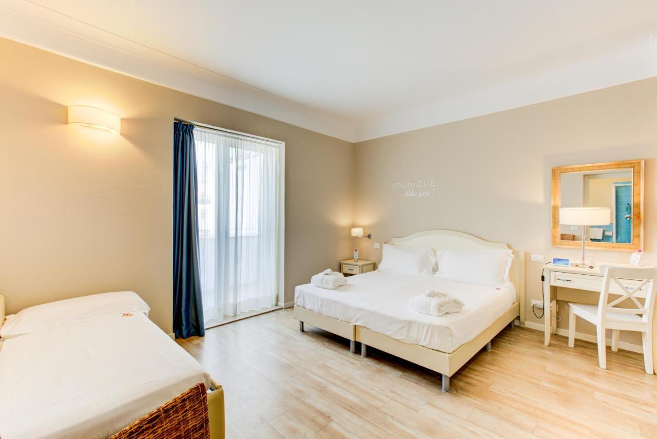Beyou Hotel Villa Rosa Ричоне Екстериор снимка
