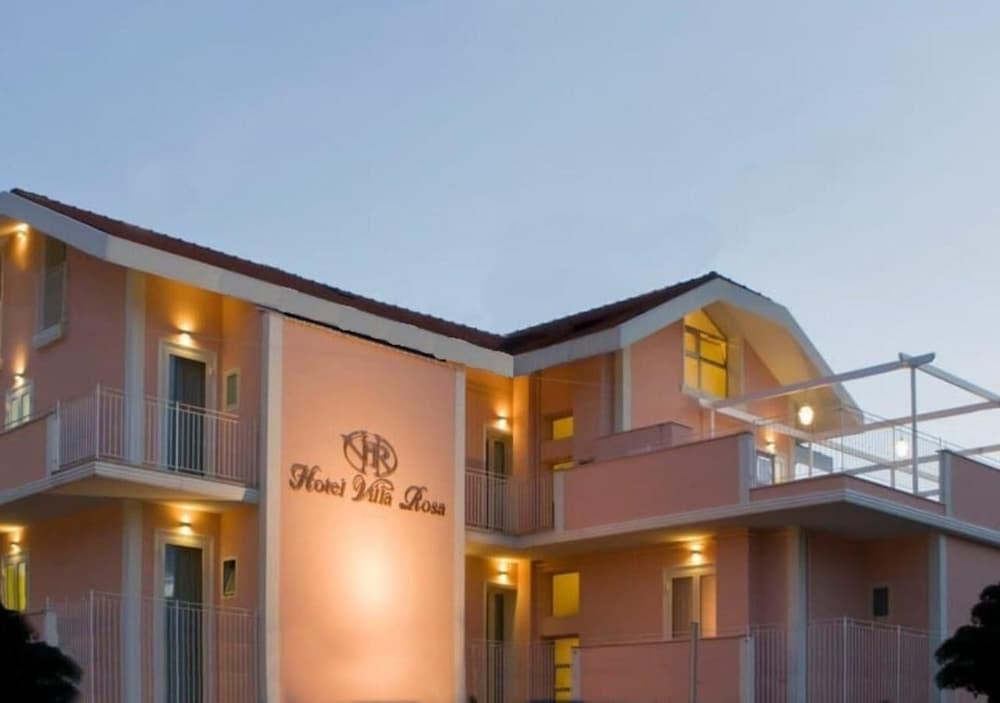 Beyou Hotel Villa Rosa Ричоне Екстериор снимка