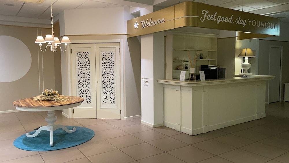 Beyou Hotel Villa Rosa Ричоне Екстериор снимка